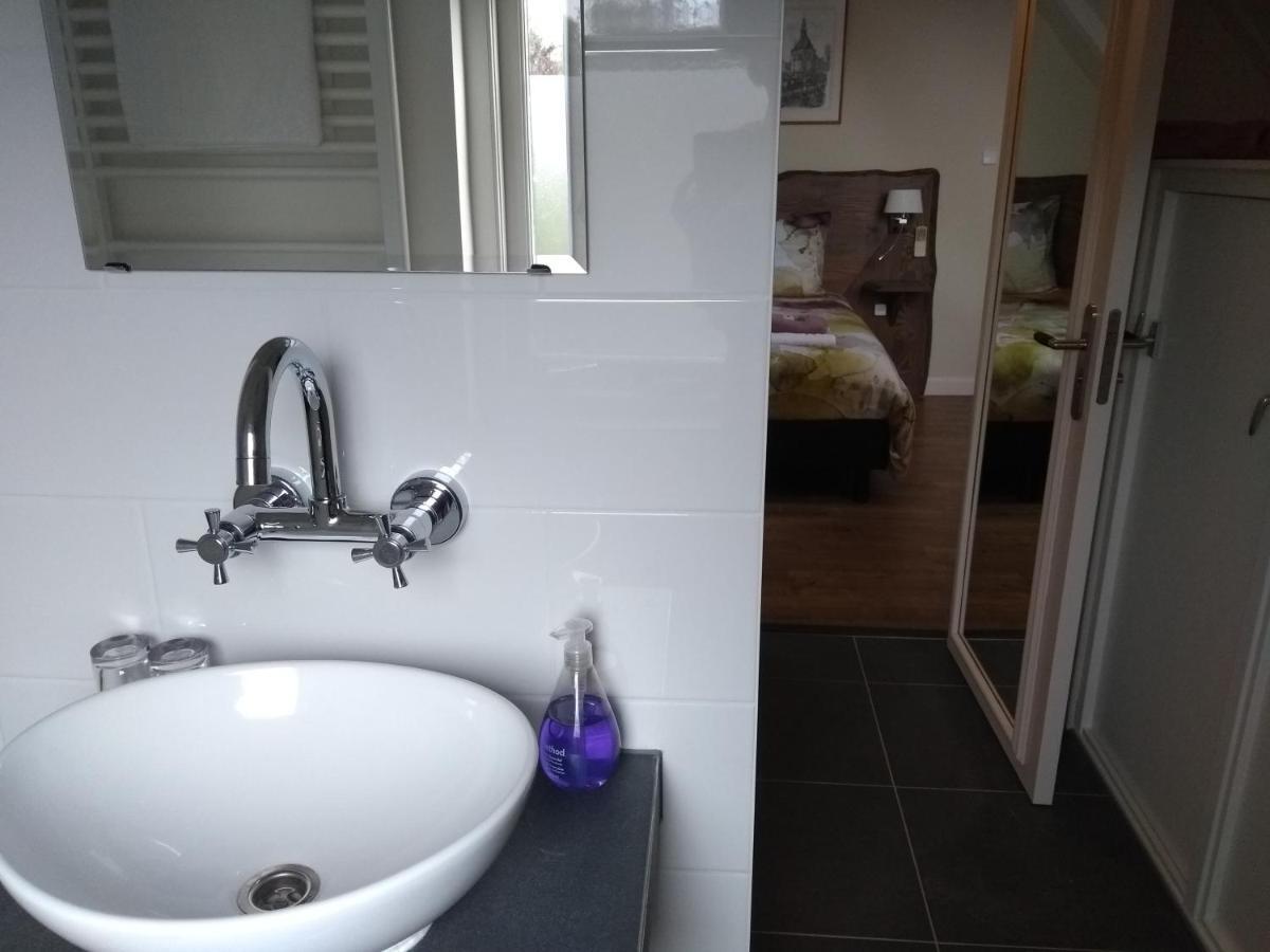 Bed & Breakfast Ons Nest Westwoud Extérieur photo