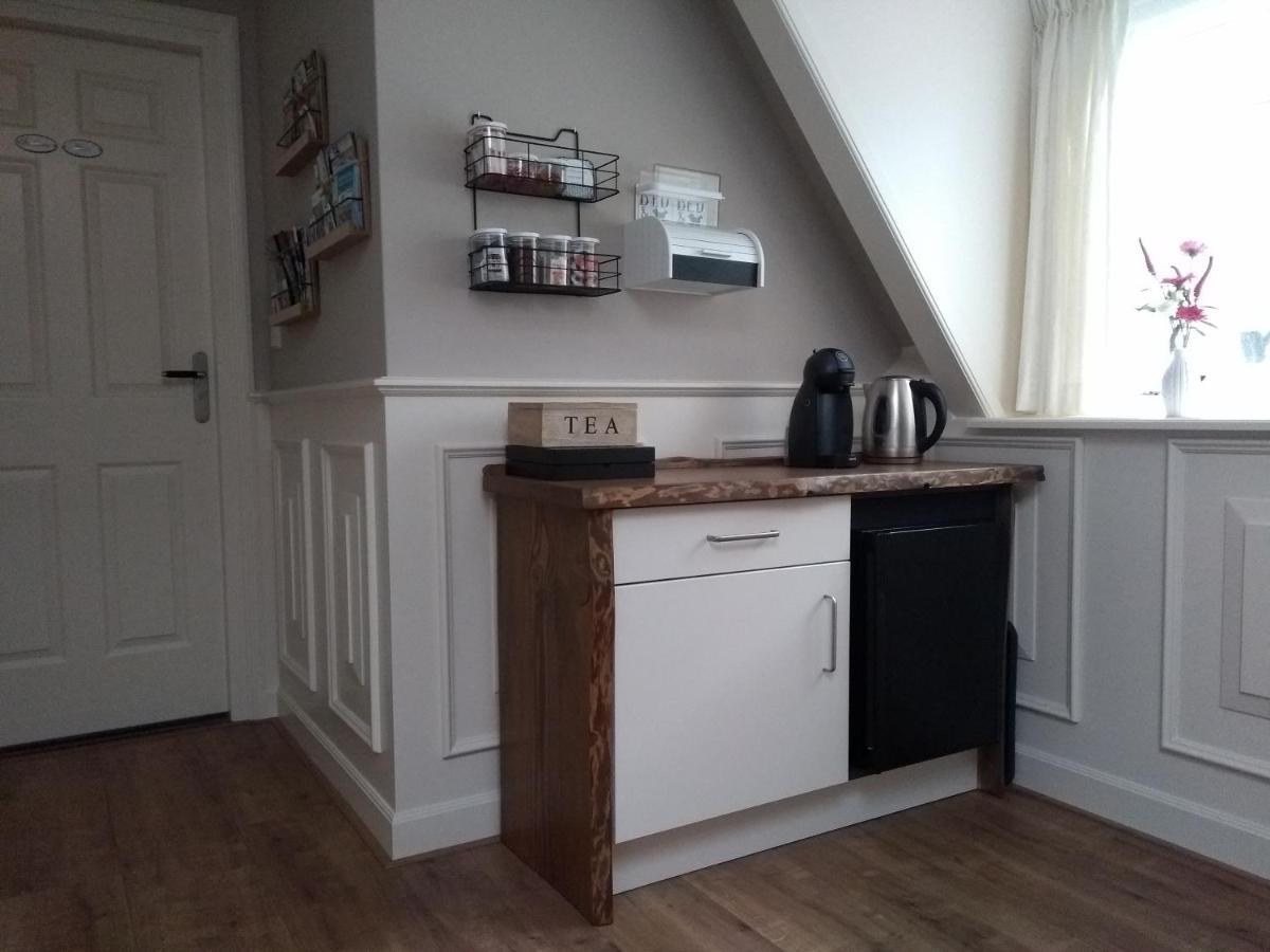 Bed & Breakfast Ons Nest Westwoud Extérieur photo